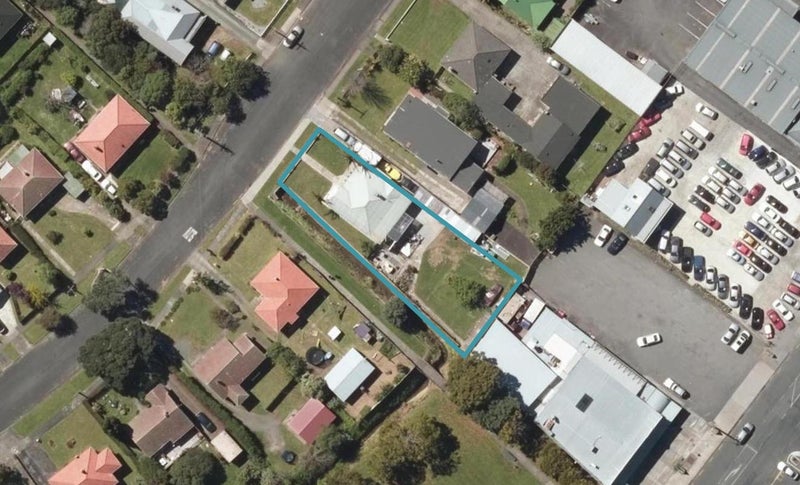 27 First Avenue, Avenues, Whangarei - Carousel 1