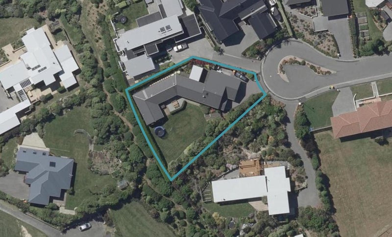 10 The Ridge, Kennedys Bush, Christchurch - Carousel 1