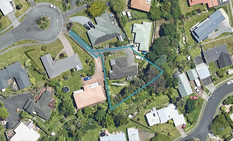 41 Capricorn Place, Kawaha Point, Rotorua - Carousel 1
