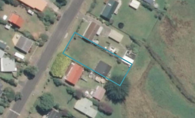 16 Sarah Street, Waikawa Beach, Manakau - Carousel 1