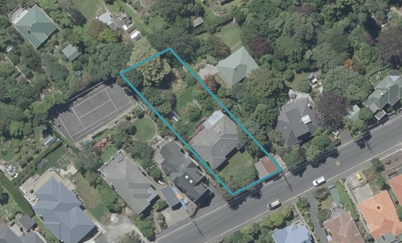 117 Signal Hill Road, Opoho, Dunedin - Carousel 1