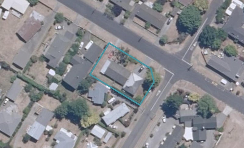 6 Rainbow Drive, Rainbow Point, Taupo - Carousel 1