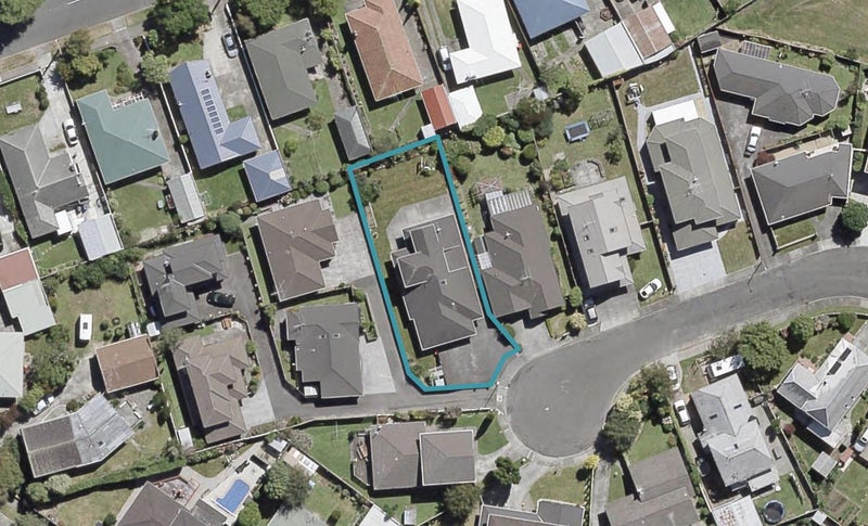 21 De Menech Grove, Avalon, Lower Hutt - Carousel 1