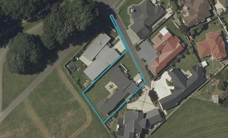 4 Newmarket Lane, Awapuni, Palmerston North - Carousel 1