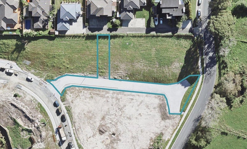 2/11 Rengarenga Rise, Fairview Heights, Auckland - Carousel 1