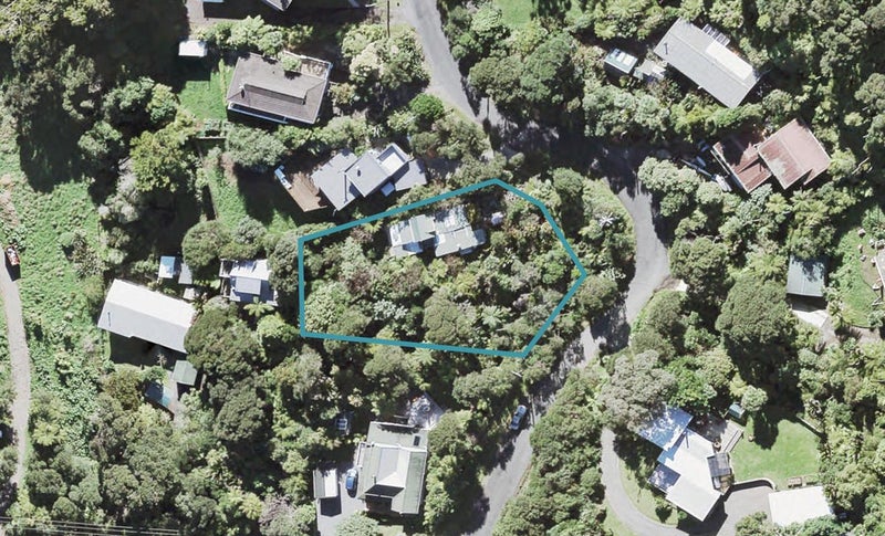 11 Ocean View Road, Huia, Auckland - Carousel 1