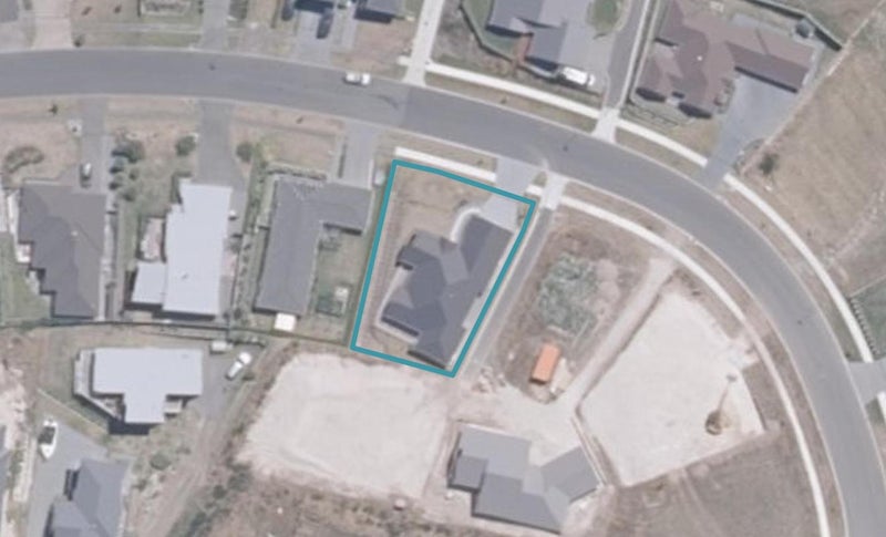 22 Coprosma Crescent, Waipahihi, Taupo - Carousel 1