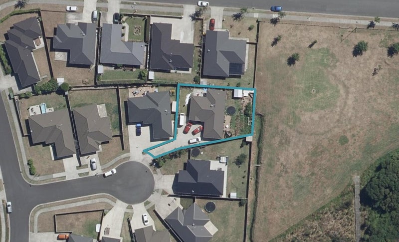 7 Beckham Close, Grandview Heights, Hamilton - Carousel 1