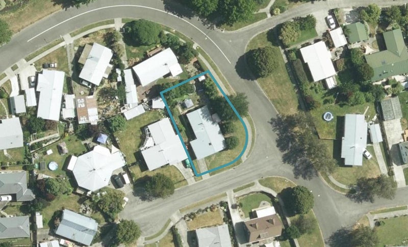 2 Ryan Place, Springlands, Blenheim - Carousel 1