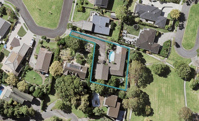 19 BEACONVIEW RISE, Farm Cove, Auckland - Carousel 1