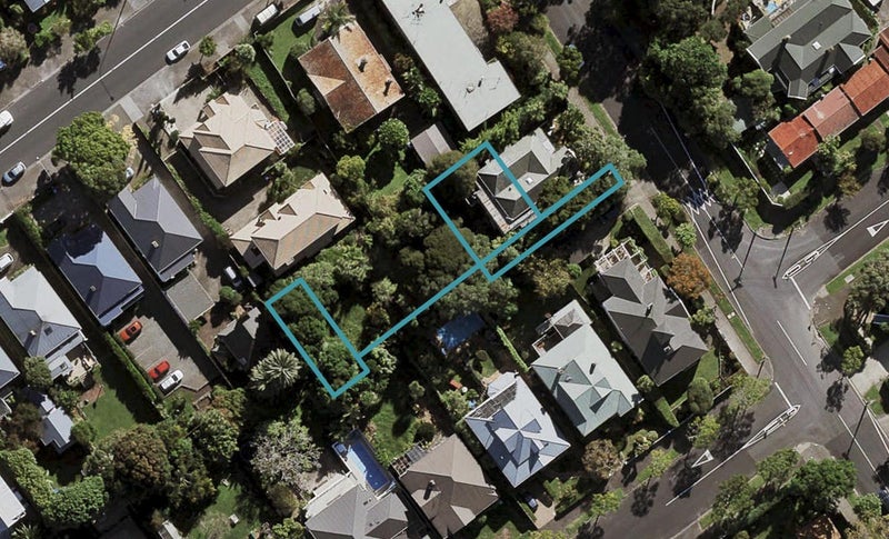 10/1 Grand View Road, Remuera, Auckland - Carousel 1