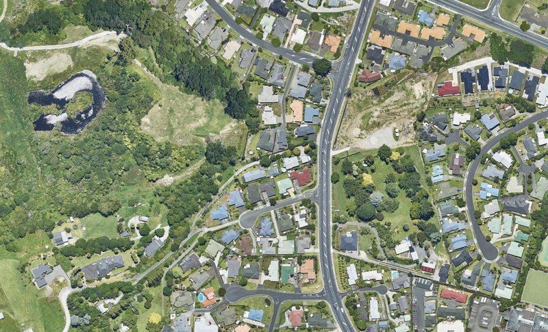 58 Pyes Pa Road, Pyes Pa, Tauranga - Carousel 1