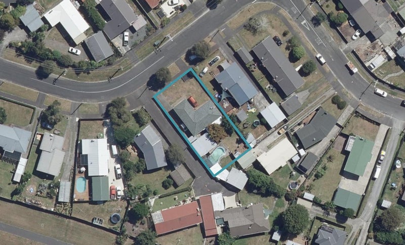 23 Yvonne Street, Melville, Hamilton - Carousel 1