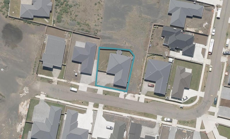 18 Magnolia Crescent, Tawhero, Whanganui - Carousel 1