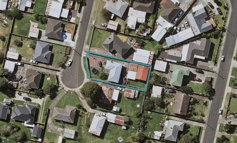 6 Stewart Place, Otara, Auckland - Carousel 1