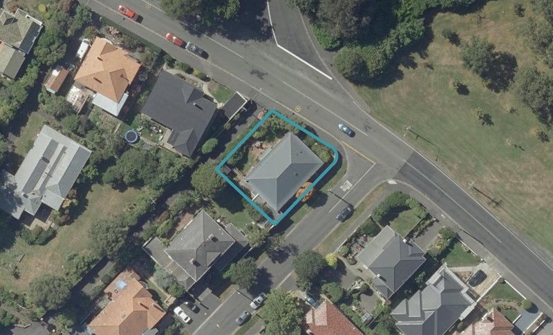 2 McGeorge Avenue, Mornington, Dunedin - Carousel 1