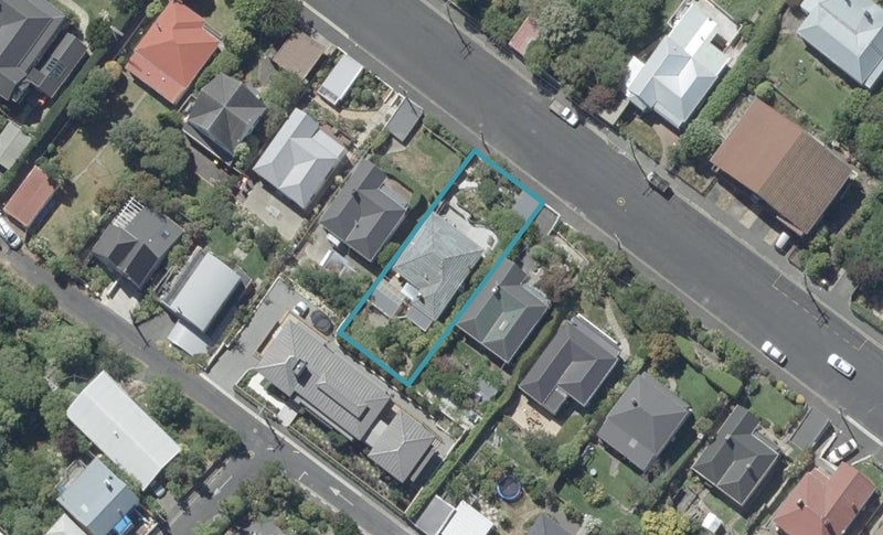 43 Cannington Road, Maori Hill, Dunedin - Carousel 1