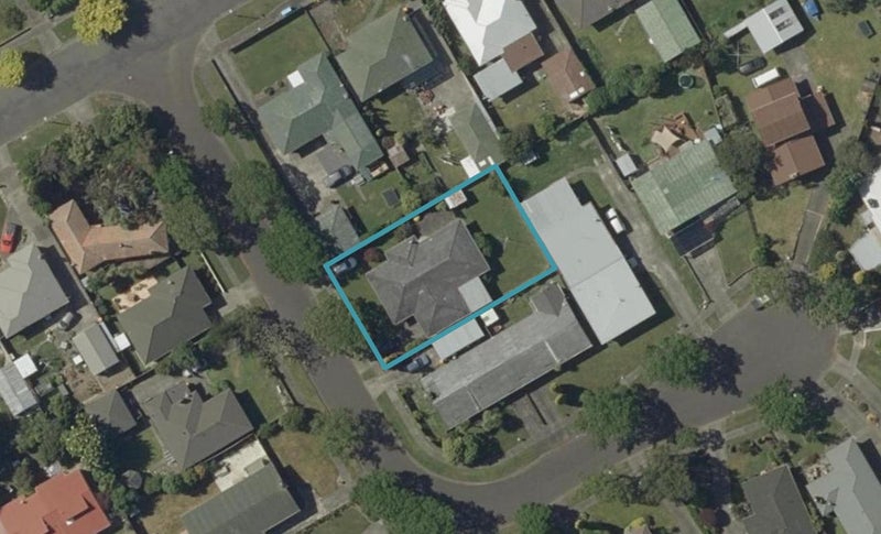 3 Westhaven Grove, Takaro, Palmerston North - Carousel 1