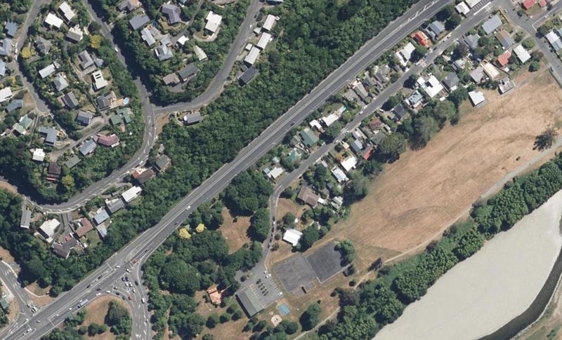 22 Norfolk Street, Belmont, Lower Hutt - Carousel 1