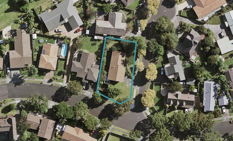 2 Neralee Court, Conifer Grove, Takanini - Carousel 1