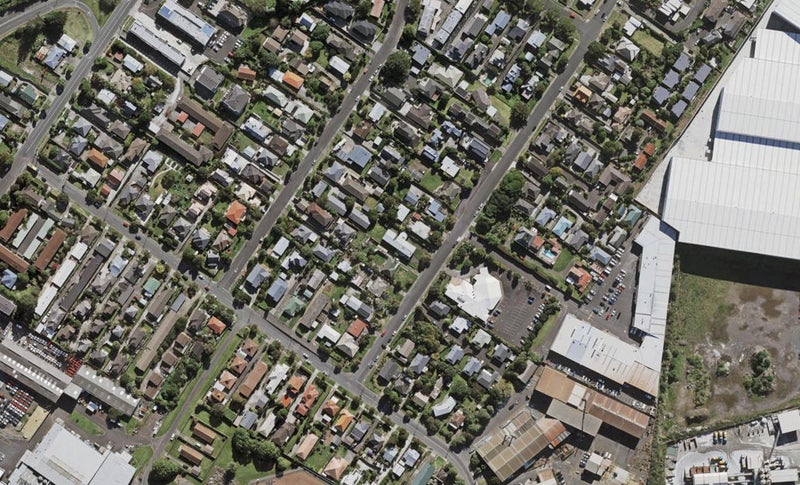 2/15 Eaglehurst Road, Ellerslie, Auckland - Carousel 1