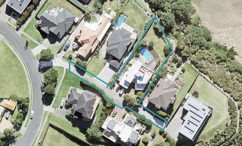 31 Clansman Terrace, Gulf Harbour, Whangaparaoa - Carousel 1