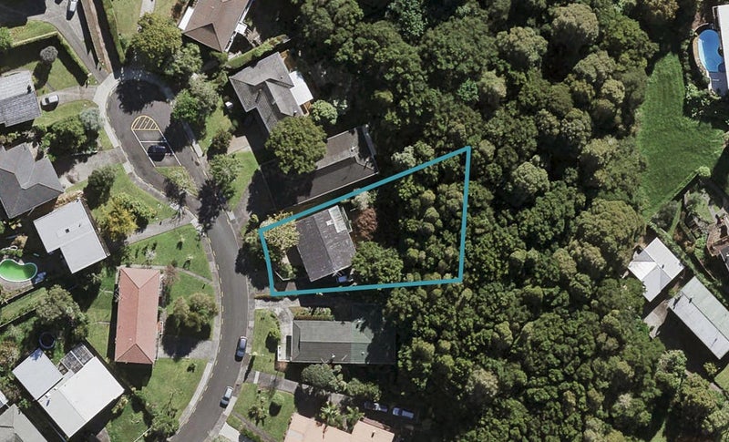 13 Northwick Place, Hillcrest, Auckland - Carousel 1