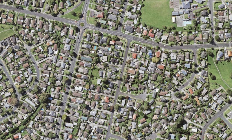 11 Minaret Drive, Bucklands Beach, Auckland - Carousel 1
