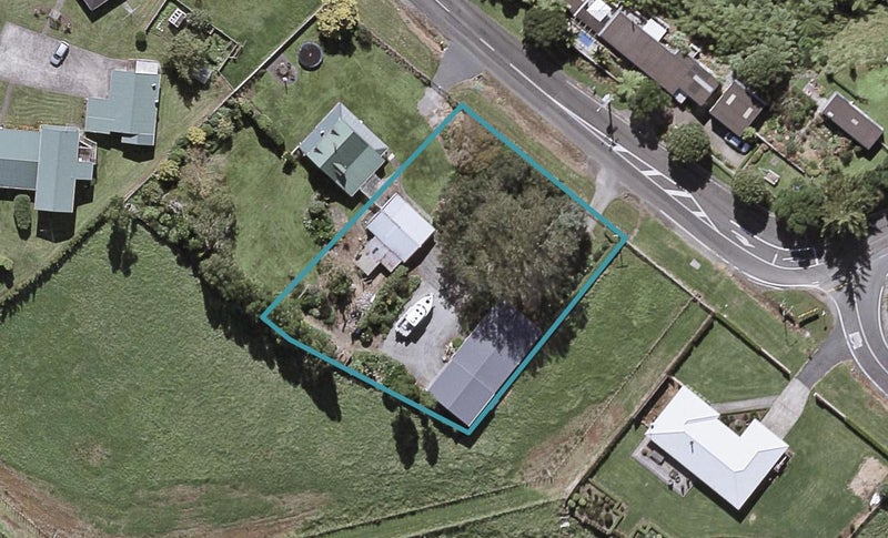 136A Wairau Road, Oakura, Ōakura - Carousel 1