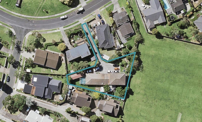 2/31 Fratley Avenue, Farm Cove, Auckland - Carousel 1