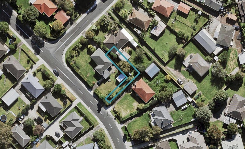 61C Kervil Avenue, Te Atatu Peninsula, Auckland - Carousel 1