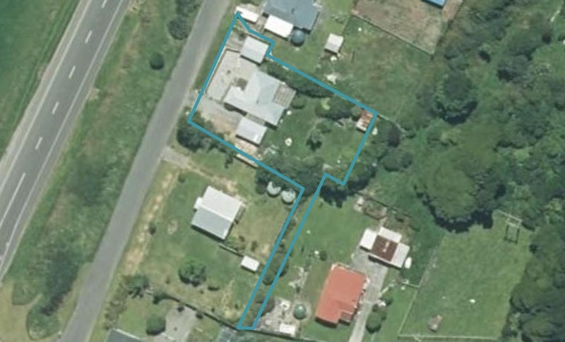 64 Butlers Road, Hokitika - Carousel 1