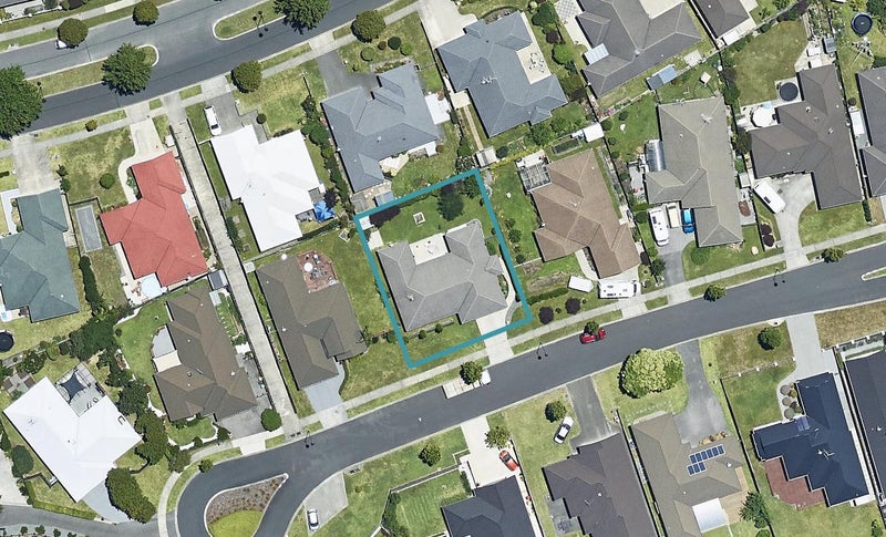 22 Teal Place, Pyes Pa, Tauranga - Carousel 1