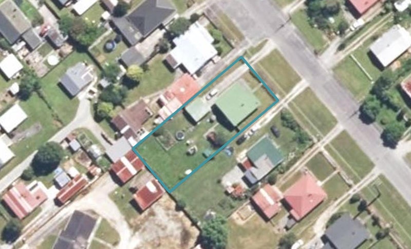 8 Ohau Street, Dobson, Greymouth - Carousel 1