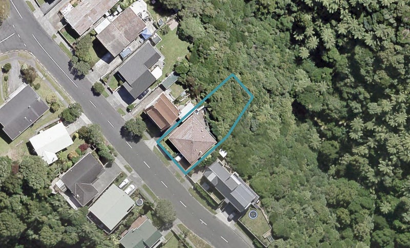 24 Viewmont Drive, Harbour View, Lower Hutt - Carousel 1