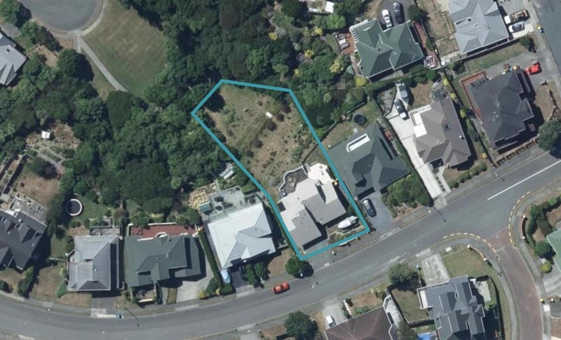 39 Halladale Road, Papakowhai, Porirua - Carousel 1
