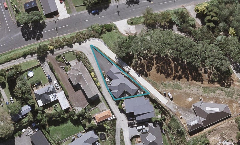 12F Junction Street, Welbourn, New Plymouth - Carousel 1