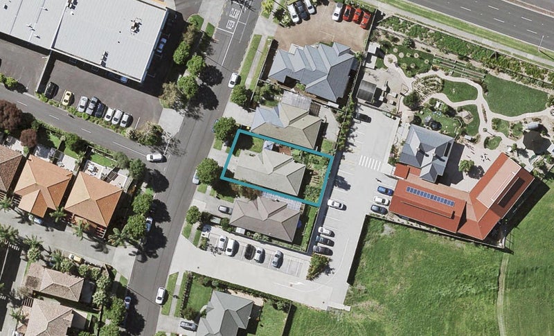 51 Huntington Drive, Huntington Park, Auckland - Carousel 1