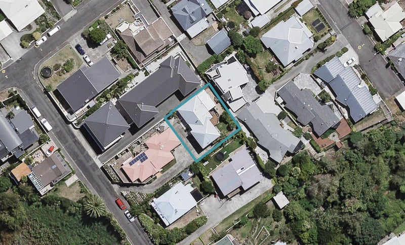 9 Havelock Road, Hospital Hill, Napier - Carousel 1