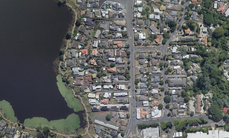 156 Pembroke Street, Hamilton Lake, Hamilton - Carousel 1