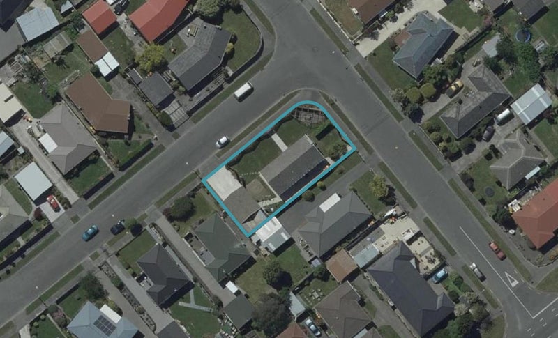 30 Cardinal Drive, HILLMORTON, CHRISTCHURCH - Carousel 1