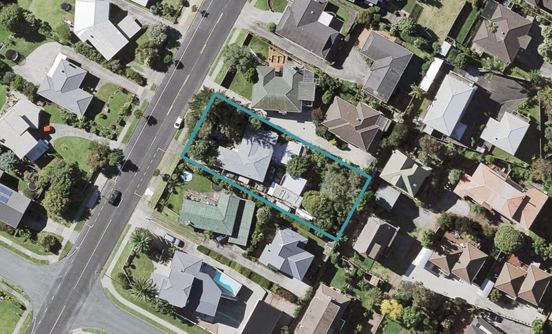88C Bradbury Road, Botany Downs, Auckland - Carousel 1