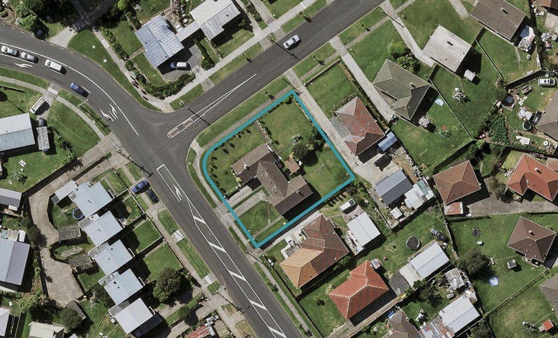 6 Dawson Road, Ōtara, Auckland - Carousel 1