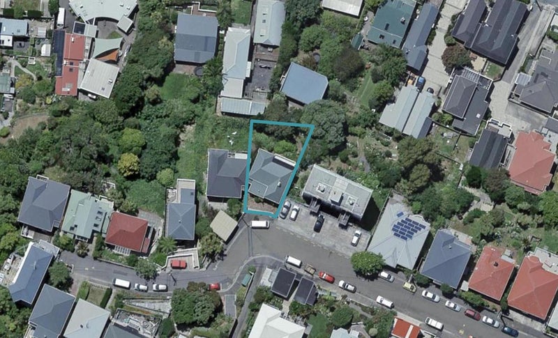 26 Maarama Crescent, Aro Valley, Wellington - Carousel 1