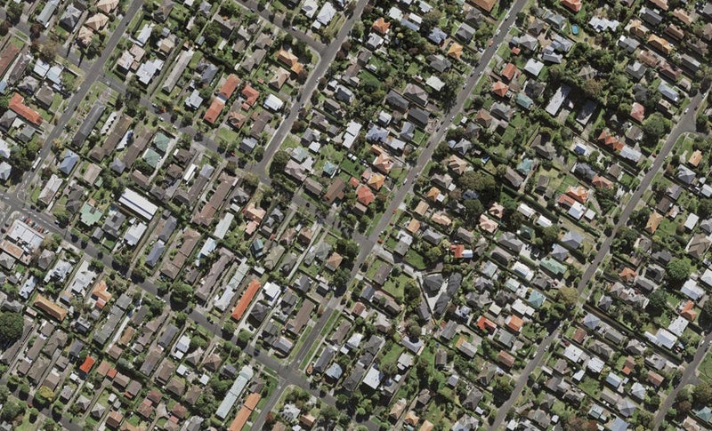 1 Tawhiri Road, One Tree Hill, Auckland - Carousel 1