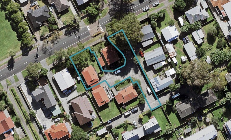 2/60 Riversdale Road, Avondale, Auckland - Carousel 1