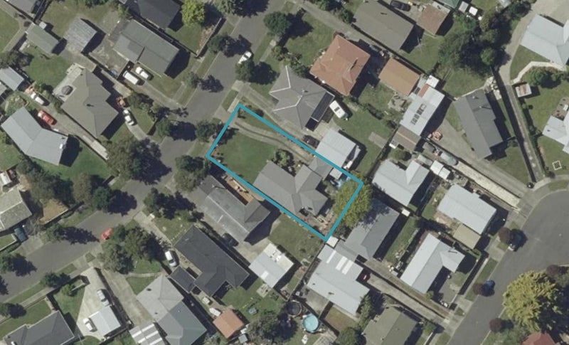 19 Motuoapa Place, Kelvin Grove, Palmerston North - Carousel 1