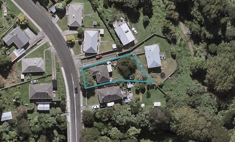 56 Parsons Street, Frankleigh Park, New Plymouth - Carousel 1