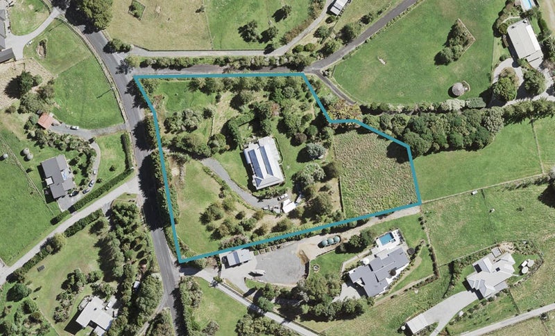630 Ponga Road, Papakura - Carousel 1