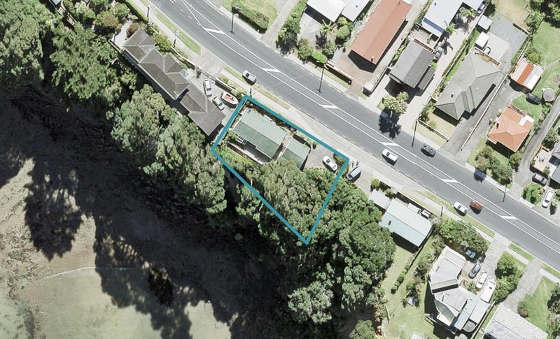 789 Whangaparaoa Road, Manly, Whangaparaoa - Carousel 1
